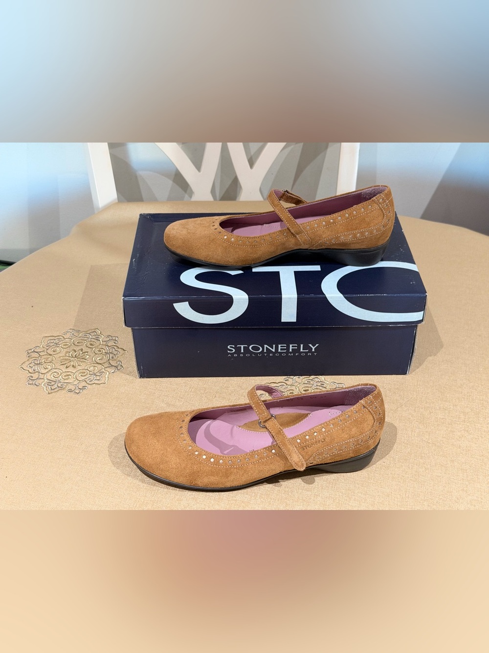 Stonefly Women’s Suede Mary Jane Flats — Tan